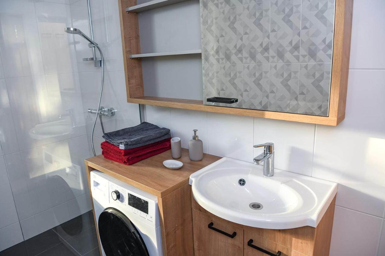 Zagorski Apartment 2 Kuressaare Esterno foto