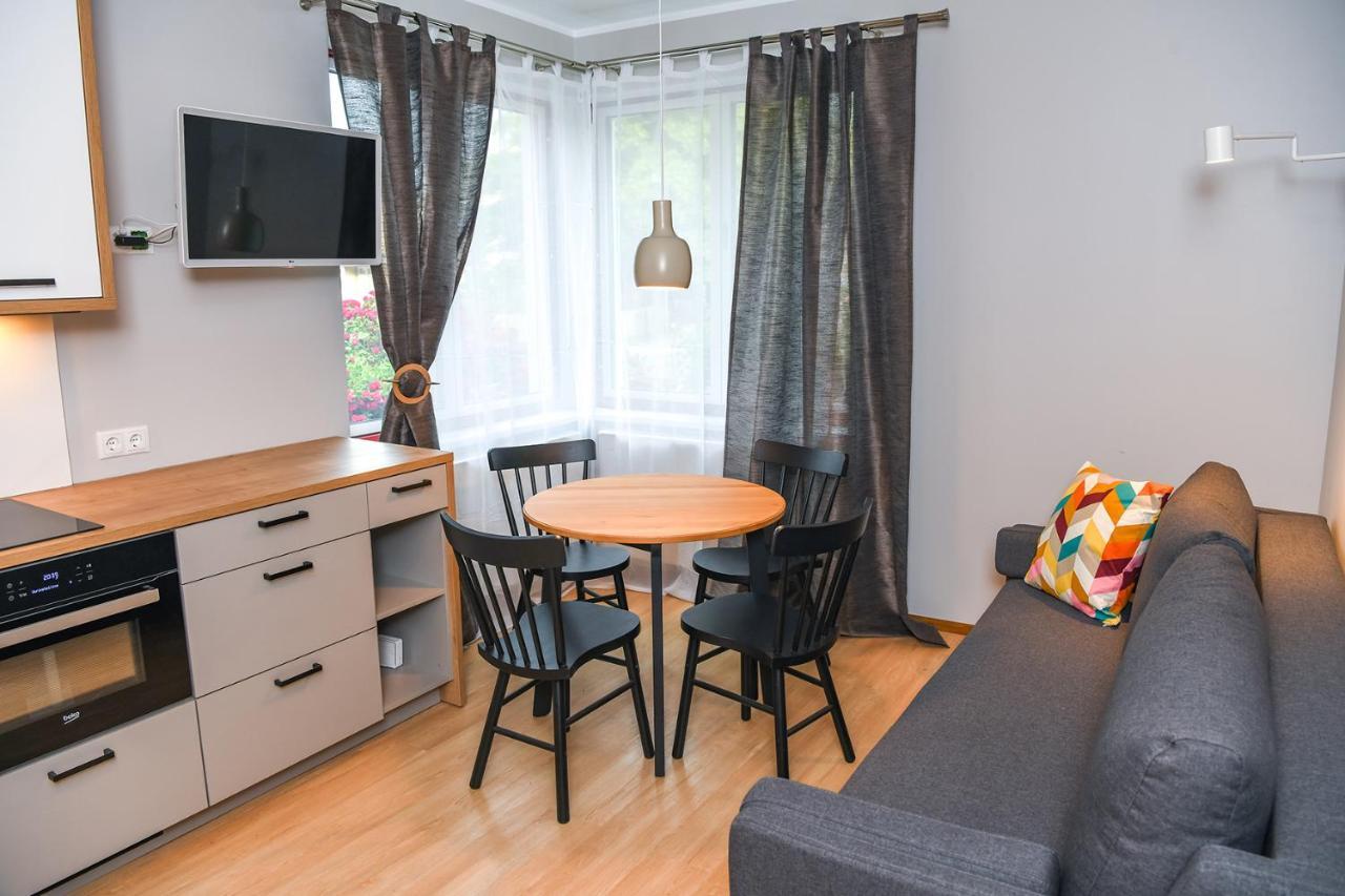 Zagorski Apartment 2 Kuressaare Esterno foto